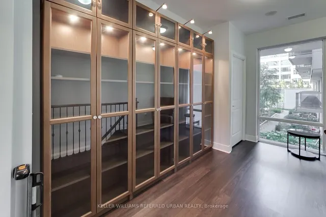 Additional image 21 of 90 Stadium Rd Unit TH115