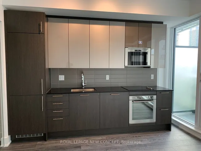 Additional image 3 of 403 Church St Unit 2907