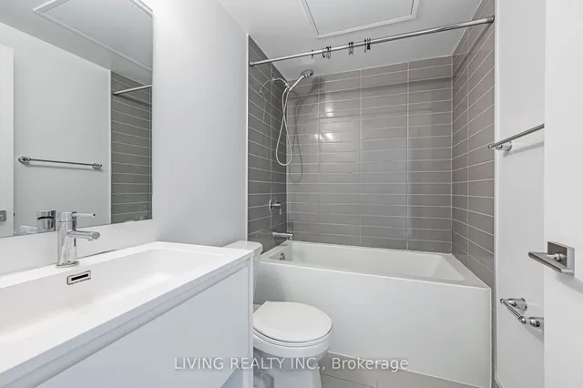 Additional image 15 of 159 Wellesley St Unit 609