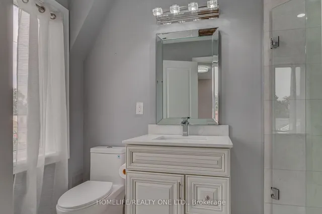 Additional image 24 of 84A Aylesworth Ave