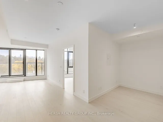 Additional image 9 of 160 Kingsway Cres Unit 411