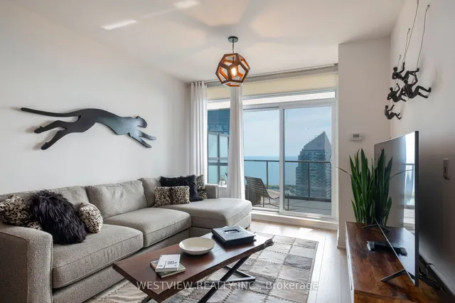 Additional image 14 of 36 Park Lawn Rd Unit 4102