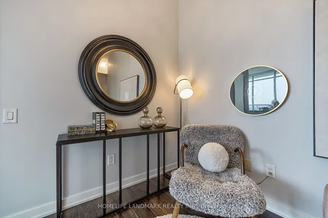 Additional image 17 of 33 Singer Crt Unit Ph2