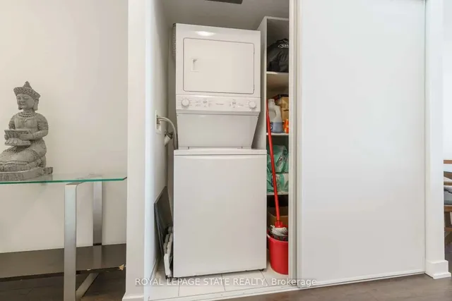 Additional image 16 of 30 Ordnance St Unit 1112