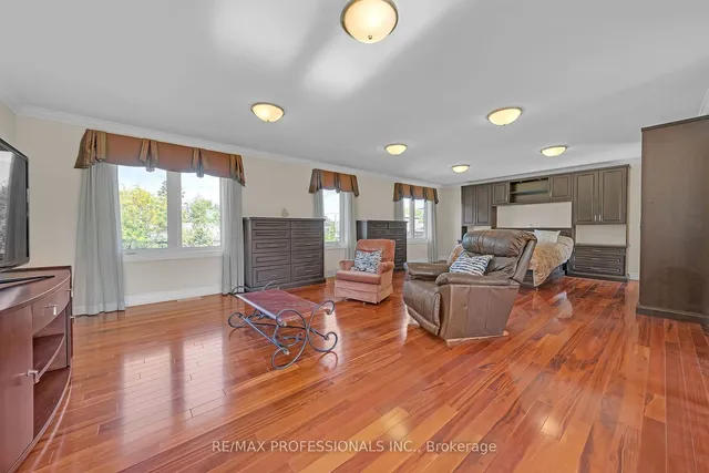 Additional image 15 of 3 Frankwood Rd