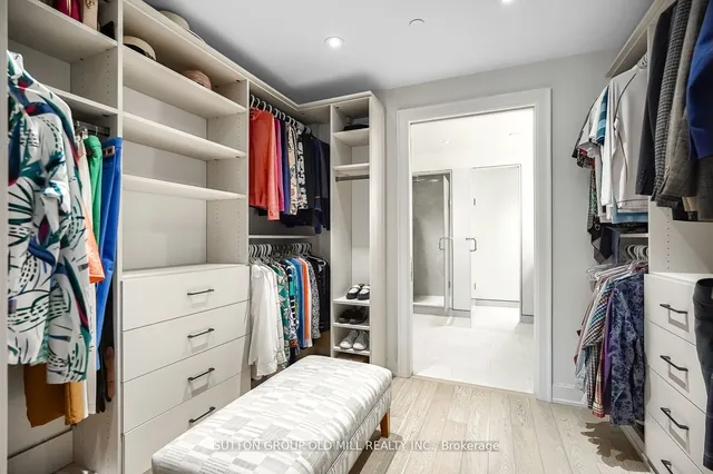 Additional image 16 of 1 Strathgowan Ave Unit 412