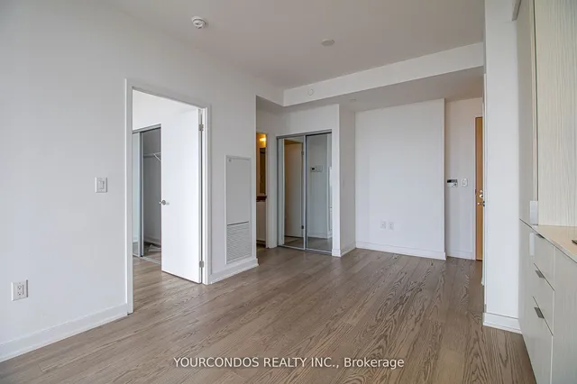 Additional image 20 of 11 Wellesley St Unit 3013