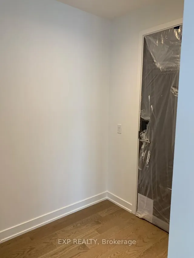 Additional image 19 of 20 Lombard St Unit 4009