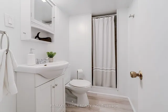 Additional image 34 of 171 Coronation Dr