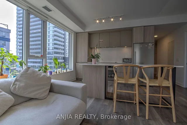 Additional image 5 of 35 Tubman Ave Unit #513