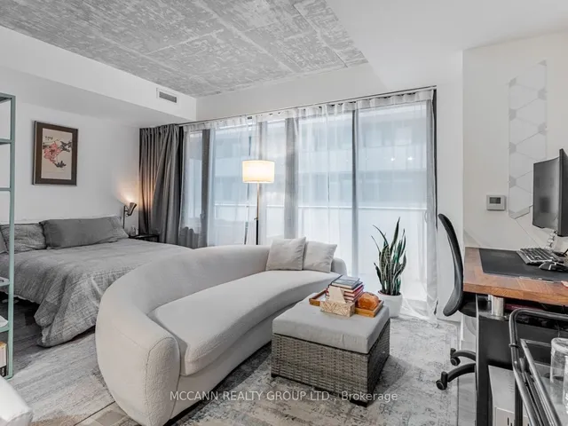 Additional image 12 of 161 Roehampton Ave Unit 332