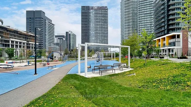 Additional image 36 of 27 Mcmahon Dr Unit 3309