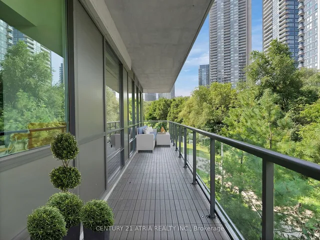 Additional image 38 of 2230 Lake Shore Blvd Unit 107