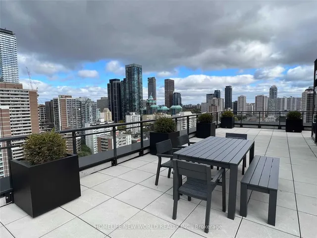 Additional image 4 of 17 Dundonald St Unit 1403