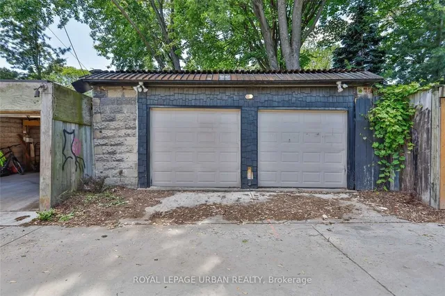 Additional image 34 of 323 Ontario St