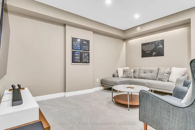 Additional image 28 of 22 Applewood Lane Unit 34