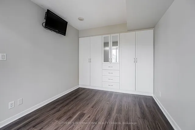 Additional image 18 of 76 Shuter St Unit 802