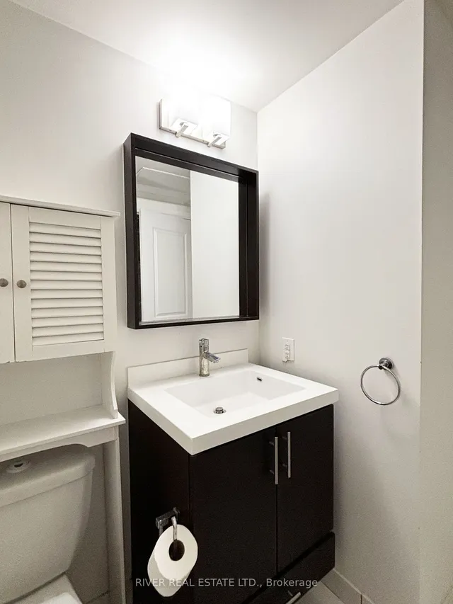 Additional image 2 of 560 Front St Unit 908