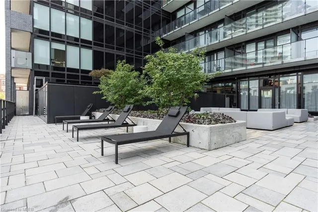 Additional image 24 of 4208 Dundas Street West Unit 315