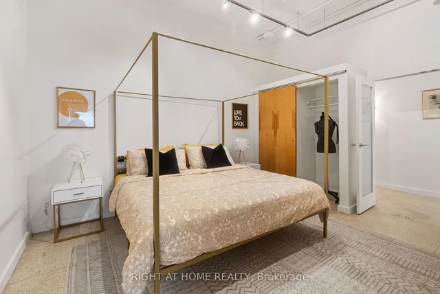 Additional image 14 of 365 Dundas St Unit 102