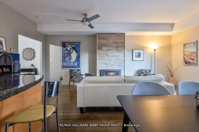 Additional image 6 of 500 Richmond St Unit 315