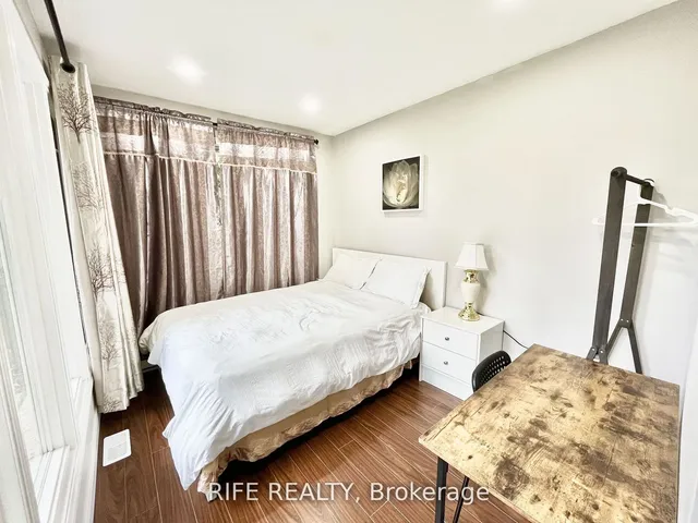 Additional image 16 of 298 Empress Ave