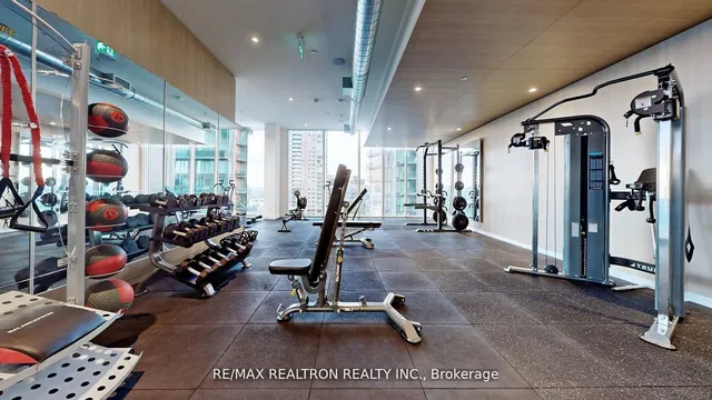 Additional image 33 of 135 East Liberty St Unit 2012