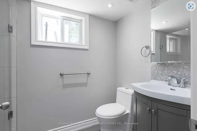 Additional image 17 of 15 Delroy Dr