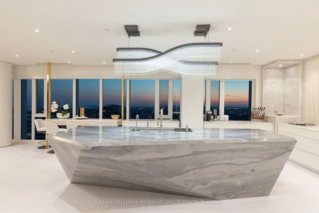 Additional image 21 of 200 Cumberland St Unit 3802