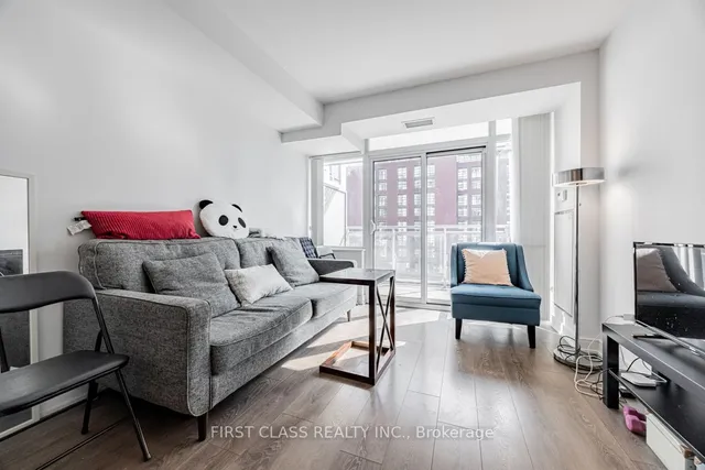 Additional image 21 of 525 Adelaide St Unit 1022