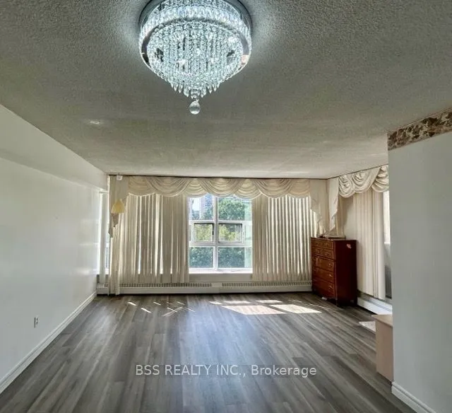 Additional image 10 of 3380 Eglinton Ave Unit 402