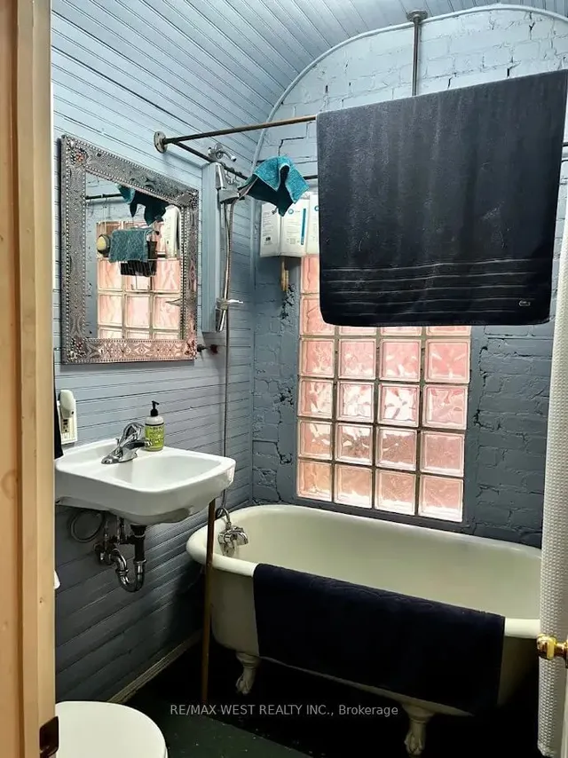 Additional image 2 of 112 Crawford St