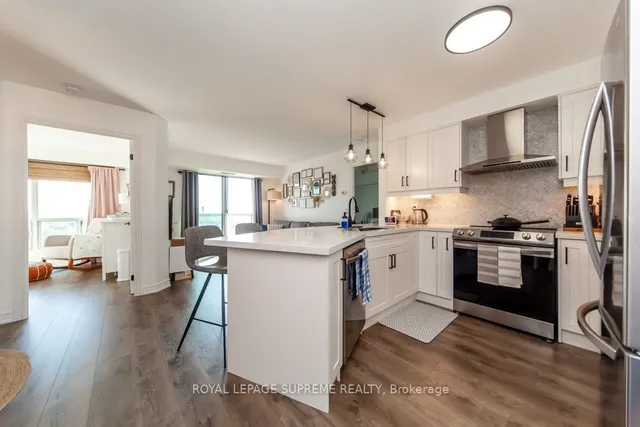 Additional image 5 of 1030 Sheppard Ave Unit 710