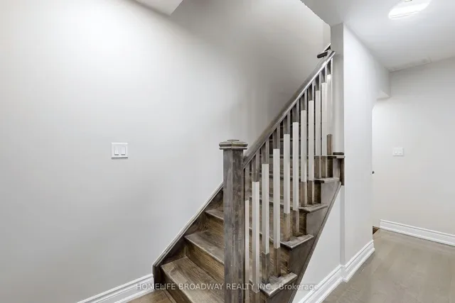 Additional image 38 of 10 Hargrave Lane Unit #18