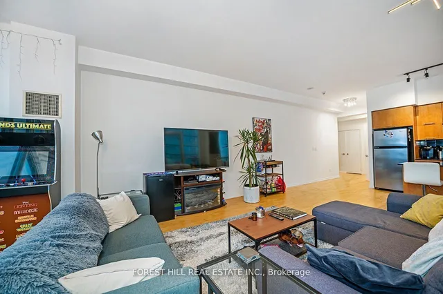 Additional image 12 of 55 Bremner Blvd Unit PH 5001