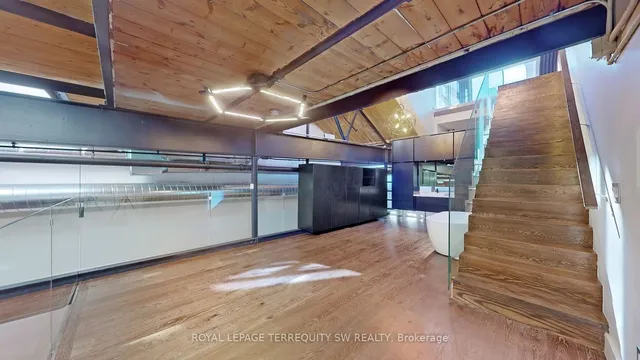 Additional image 9 of 326 Carlaw Ave Unit 124