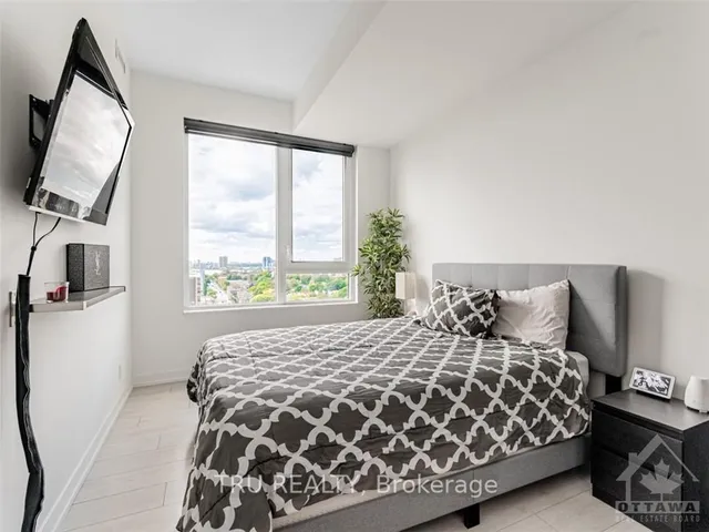 Additional image 17 of 270 DUFFERIN St Unit LPH12