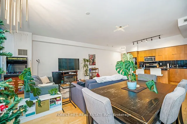 Additional image 11 of 55 Bremner Blvd Unit PH 5001