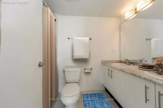 Additional image 10 of 16 Yonge St Unit 1109
