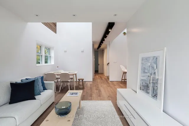 Additional image 8 of 33 Graylee Ave