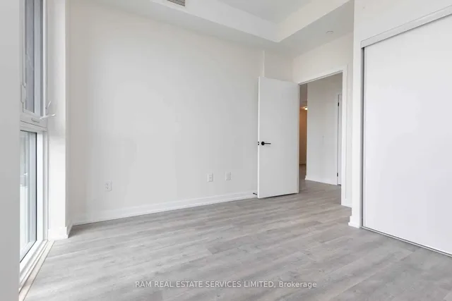 Additional image 11 of 2300 St Clair Ave Unit 627