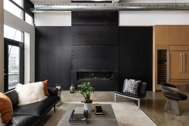 Additional image 9 of 90 Sumach St Unit 702