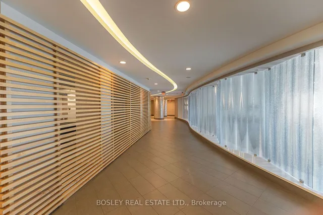 Additional image 33 of 10 Queens Quay Unit 2006