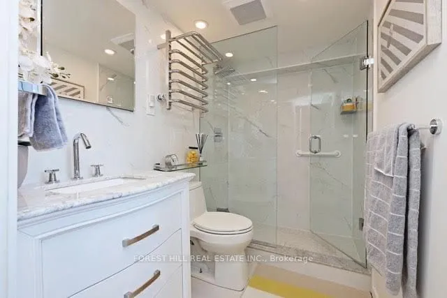 Additional image 15 of 360 Bloor St Unit 1503