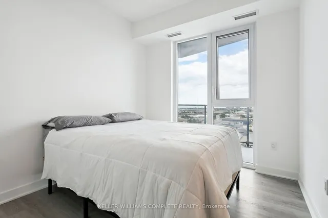 Additional image 29 of 36 Zorra St Unit 1509