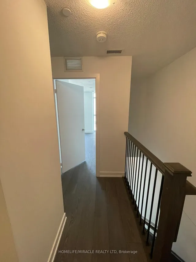 Additional image 7 of 251 Manitoba St Unit 137