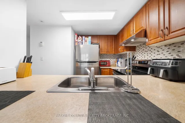 Additional image 5 of 3047 Finch Ave Unit 2063