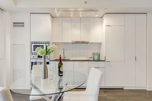 Additional image 12 of 955 Bay St Unit 604