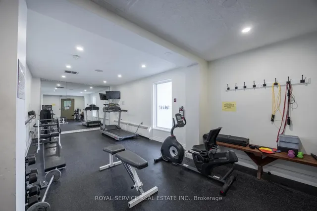 Additional image 10 of 10 Parkway Forest Dr Unit 1008