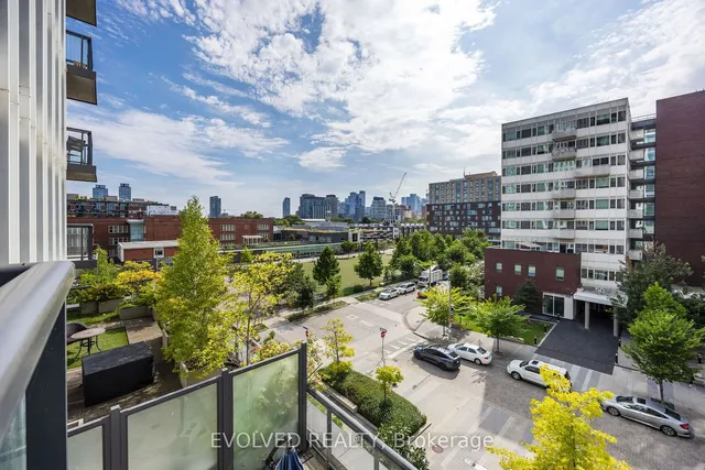 Additional image 23 of 55 Regent Park Blvd Unit 527